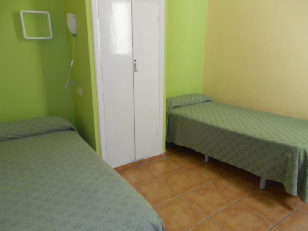 Pension Mova Santa Cruz de Tenerife Camera foto